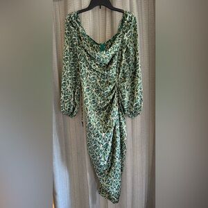SHEIN Elegant Green Patterned Long Sleeve Dress